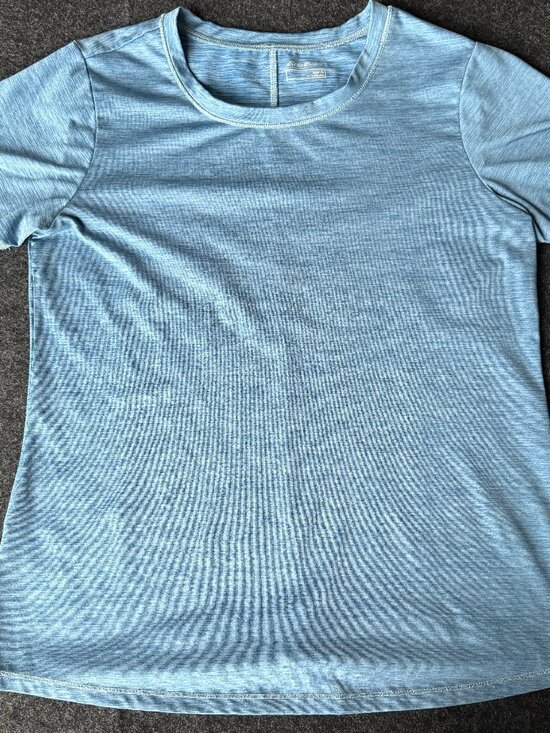 Eddie Bauer Tops - Eddie Bauer Active Tee Womens Small Blue